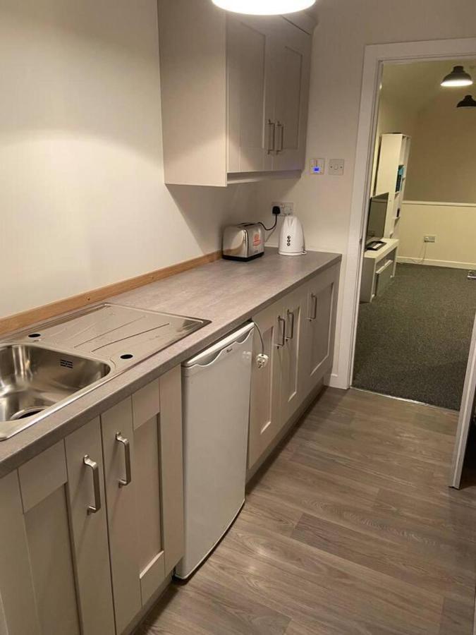 Town House In Ideal Location Central Enniskillen Exteriör bild