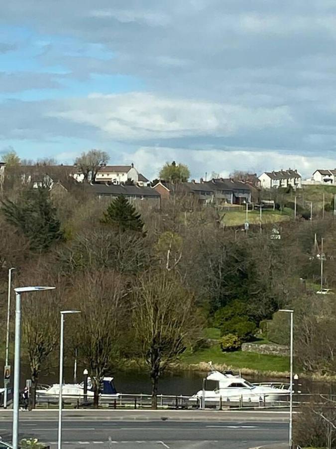 Town House In Ideal Location Central Enniskillen Exteriör bild