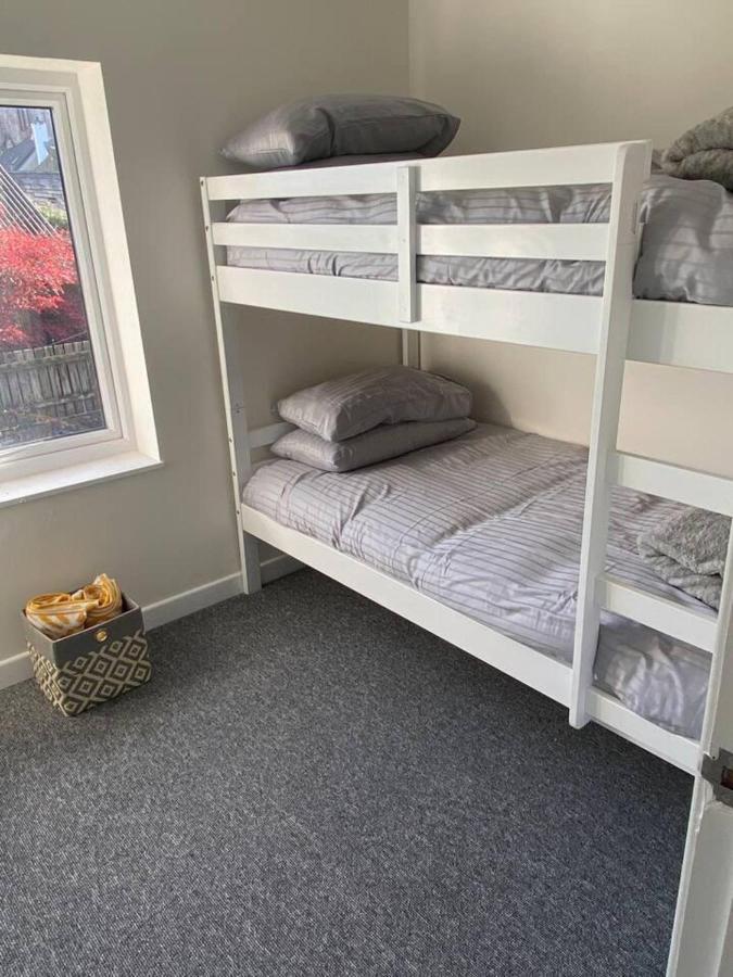 Town House In Ideal Location Central Enniskillen Exteriör bild